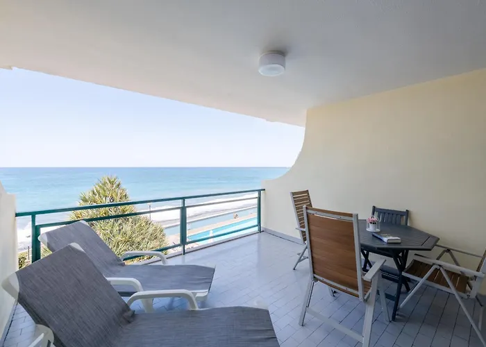 Atlantic Edge - Relaxing Beachfront Escape Formosa Holiday home Funchal (Madeira)