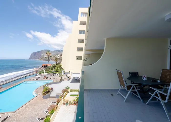 Atlantic Edge - Relaxing Beachfront Escape Formosa Holiday home Funchal (Madeira)