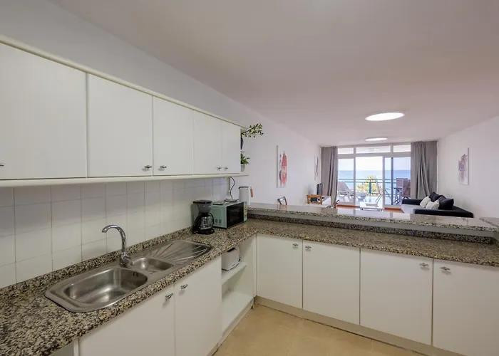 Atlantic Edge - Relaxing Beachfront Escape Formosa Holiday home Funchal (Madeira)