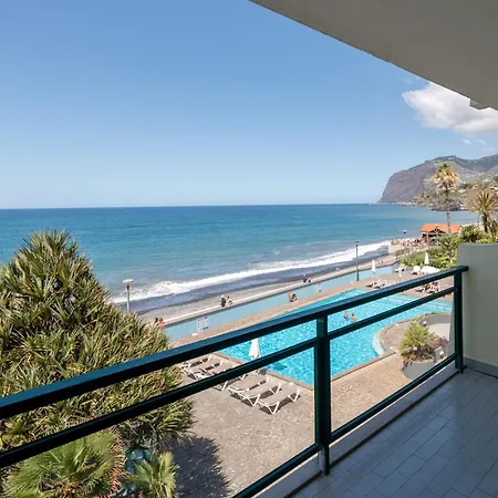 Atlantic Edge - Relaxing Beachfront Escape Formosa Funchal (Madeira)