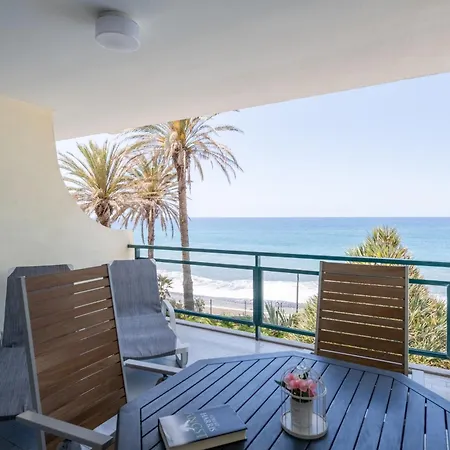 Atlantic Edge - Relaxing Beachfront Escape Formosa * Funchal (Madeira)