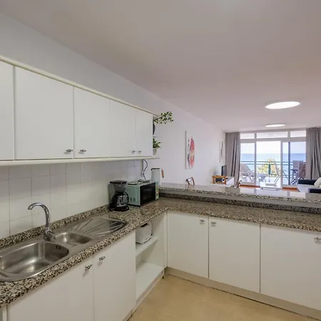 Atlantic Edge - Relaxing Beachfront Escape Formosa Appartement Funchal (Madeira)