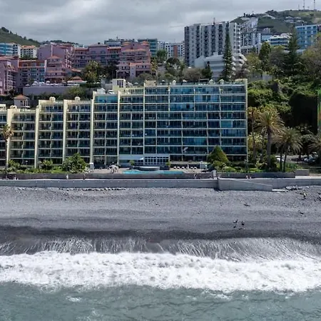 بيت للعطل Atlantic Edge - Relaxing Beachfront Escape Formosa *