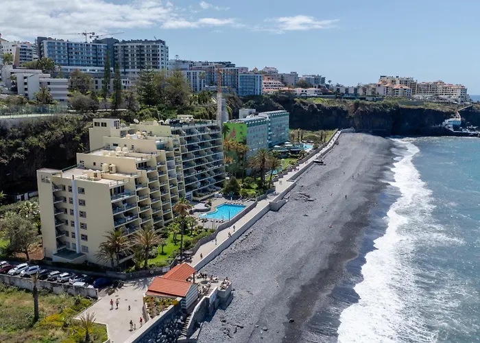 Atlantic Edge - Relaxing Beachfront Escape Formosa